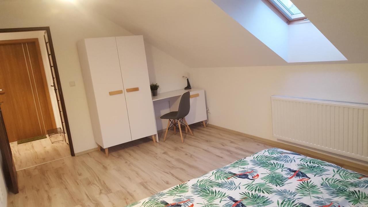 Apartamenty - Pod Wierzbami Dwikozy Exteriör bild