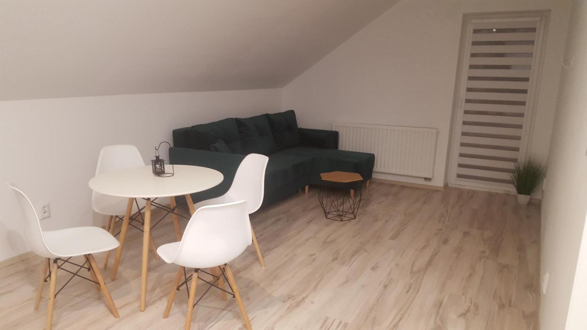 Apartamenty - Pod Wierzbami Dwikozy Rum bild
