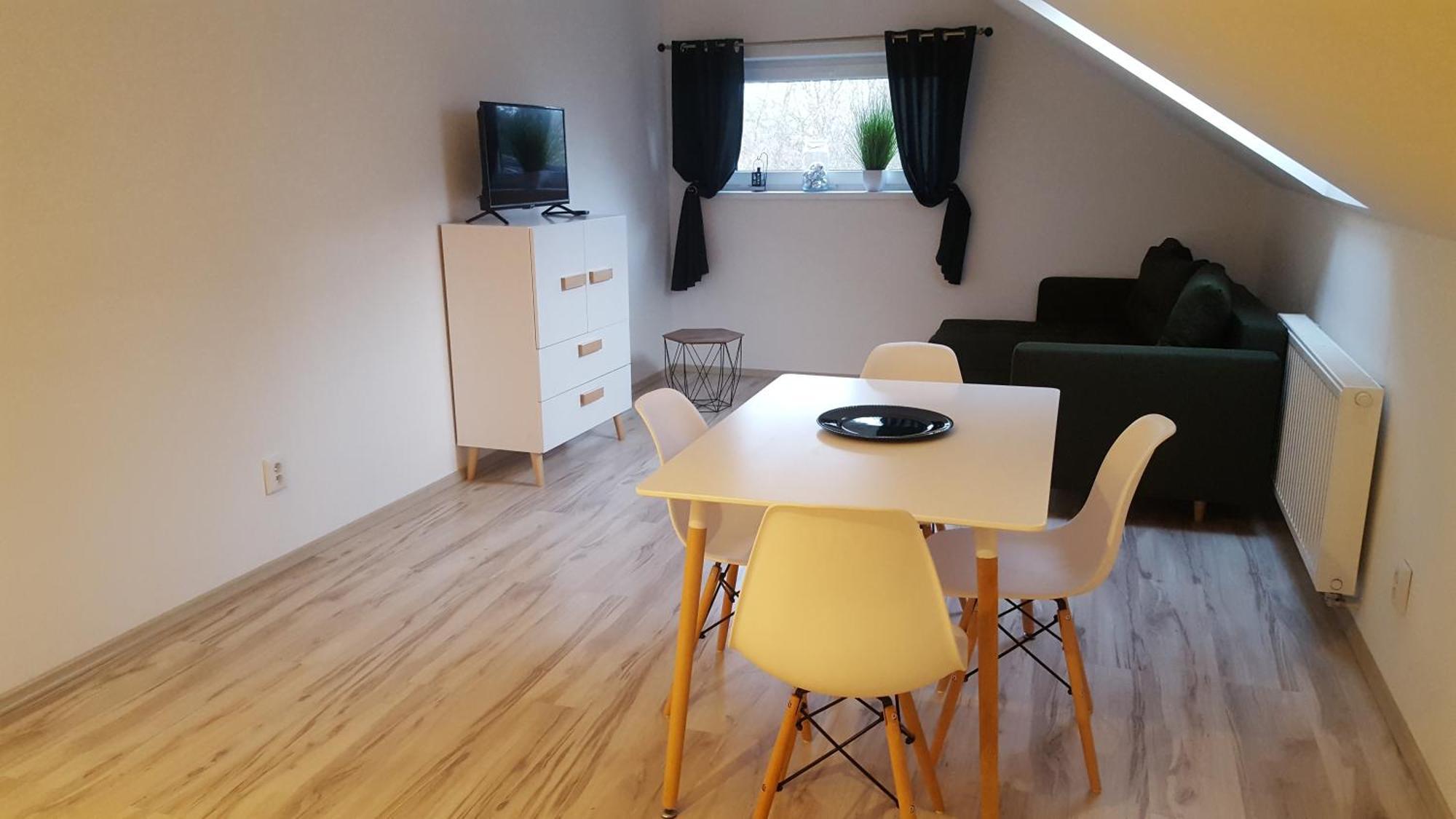 Apartamenty - Pod Wierzbami Dwikozy Rum bild